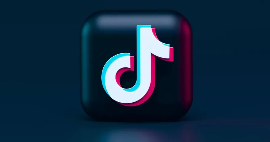 Xóa logo TikTok trên iPhone